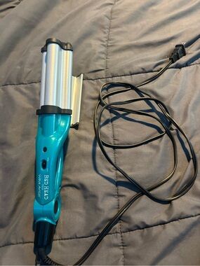 BedHead Teal Double Barrel Hair Waver